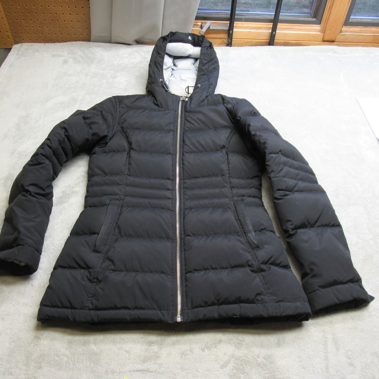 Tommy Hilfiger Down Jacket Womens Xs Black Hooded Lightweight Packable Puffer